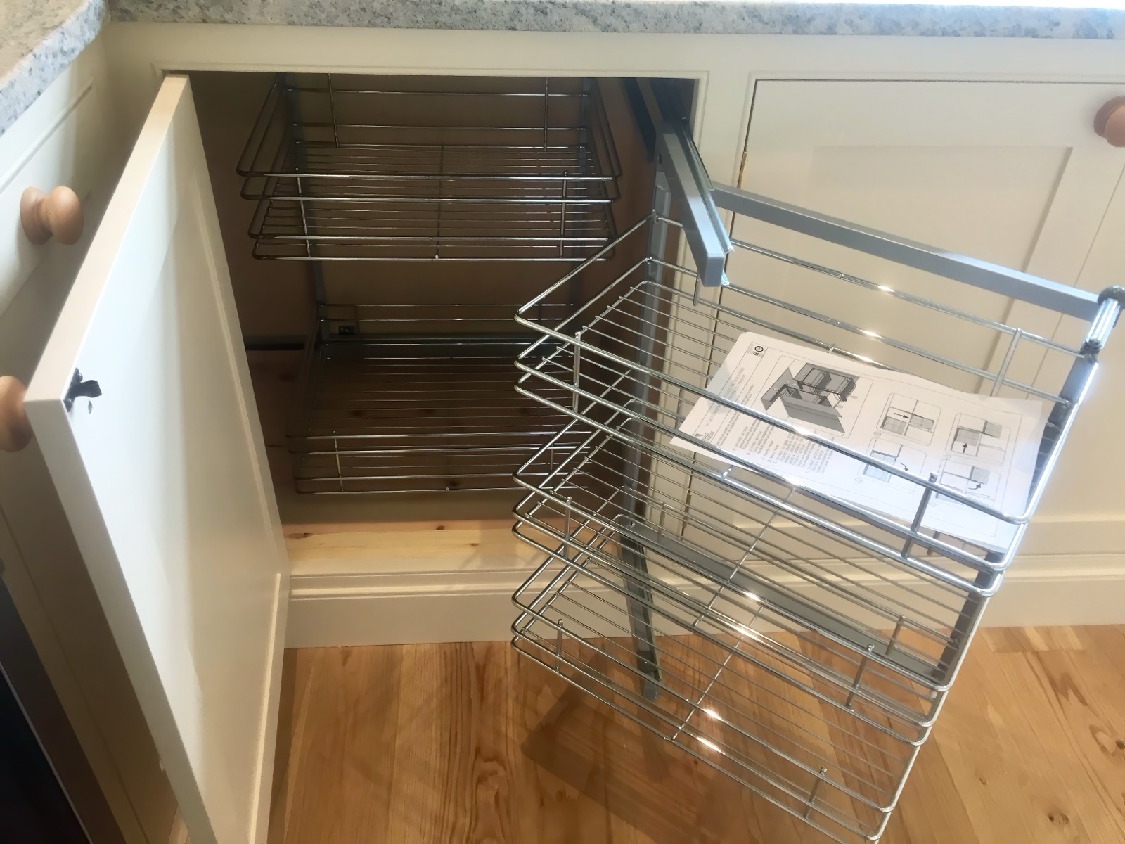 Bespoke shaker kitchen in Henleaze, Bristol by Paul Gunningham — Henleaze Kitchen project, photo 10 of 12