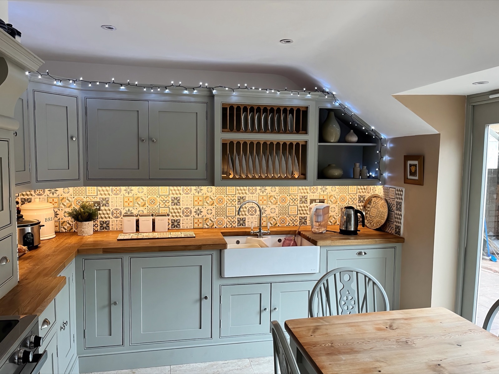 Bespoke shaker kitchen in Forest of Dean, Gloucestershire by Paul Gunningham — Lydney project, photo 5 of 6
