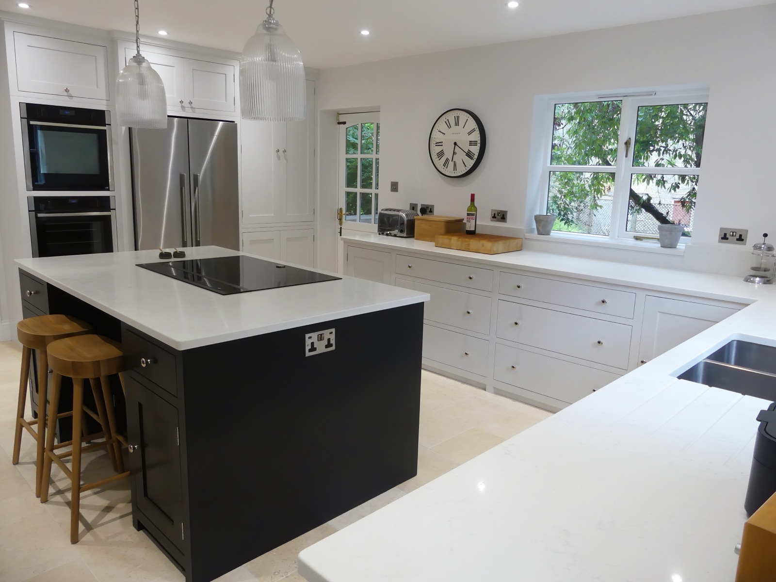 Bespoke shaker kitchen in Stroud, Gloucestershire by Paul Gunningham — Stroud Kitchen project, photo 4 of 21