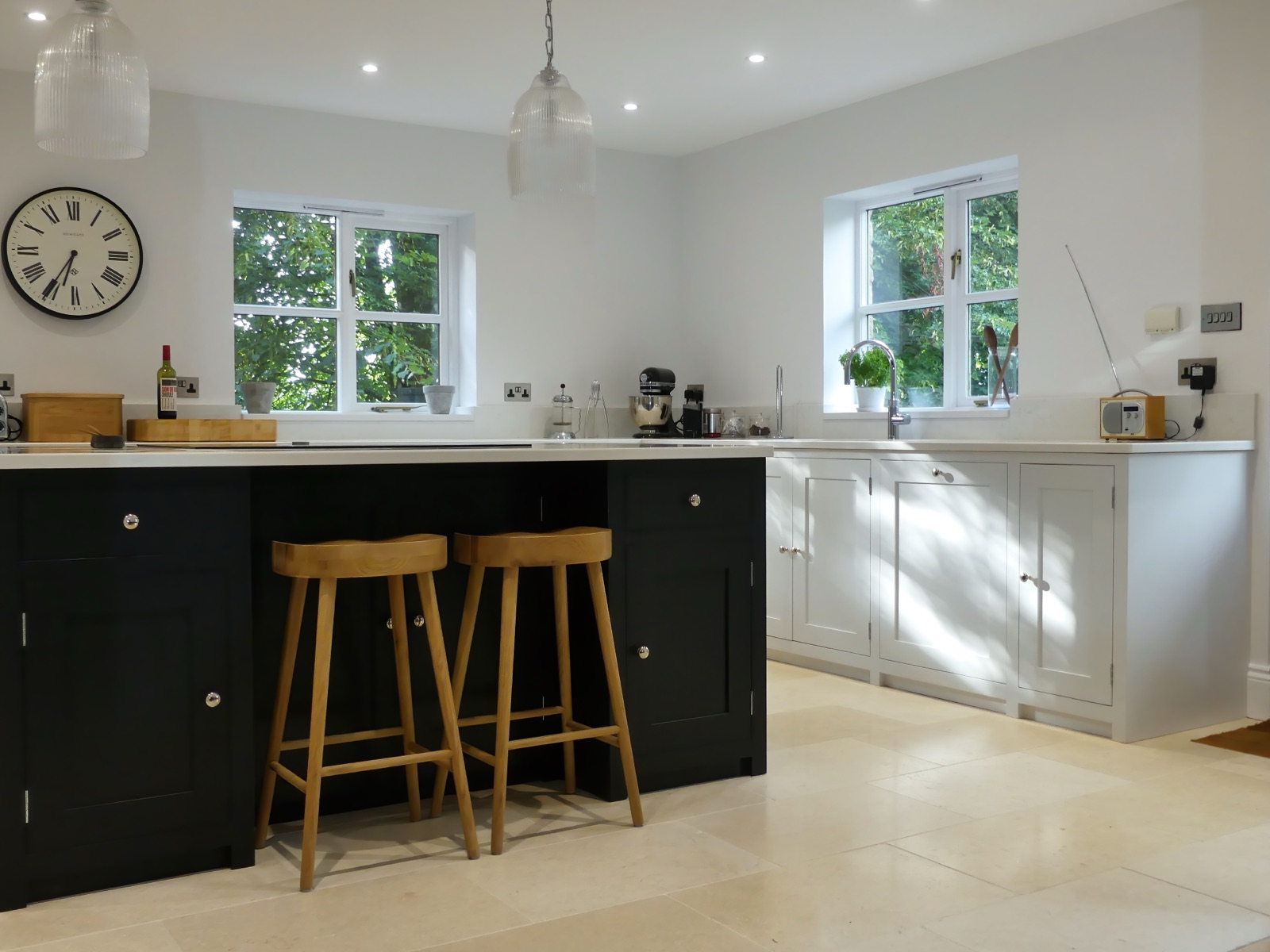 Bespoke shaker kitchen in Stroud, Gloucestershire by Paul Gunningham — Stroud Kitchen project, photo 11 of 21