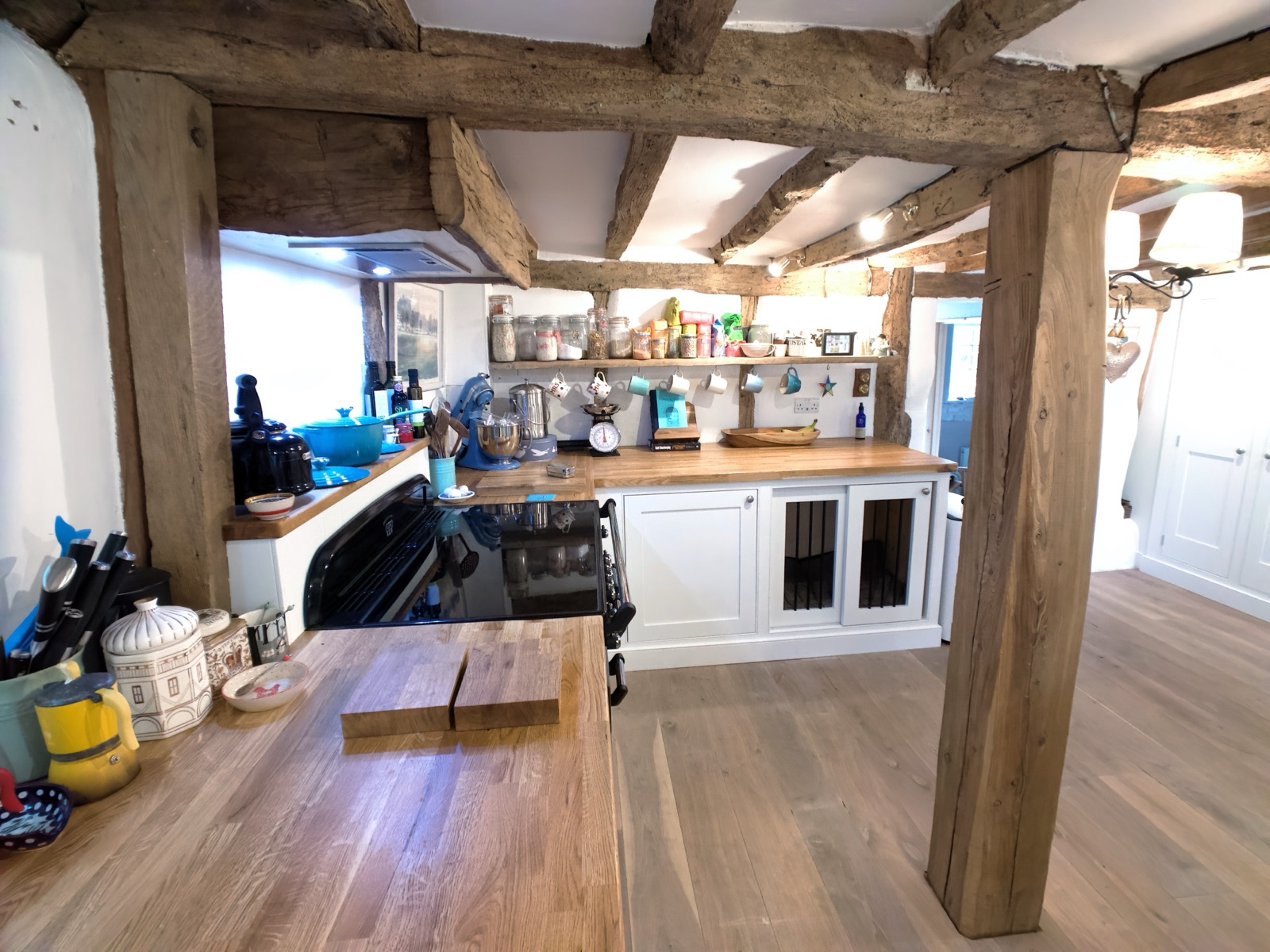 Bespoke shaker kitchen in Wallingford, Oxfordshire by Paul Gunningham — Wallingford Kitchen project, photo 3 of 8