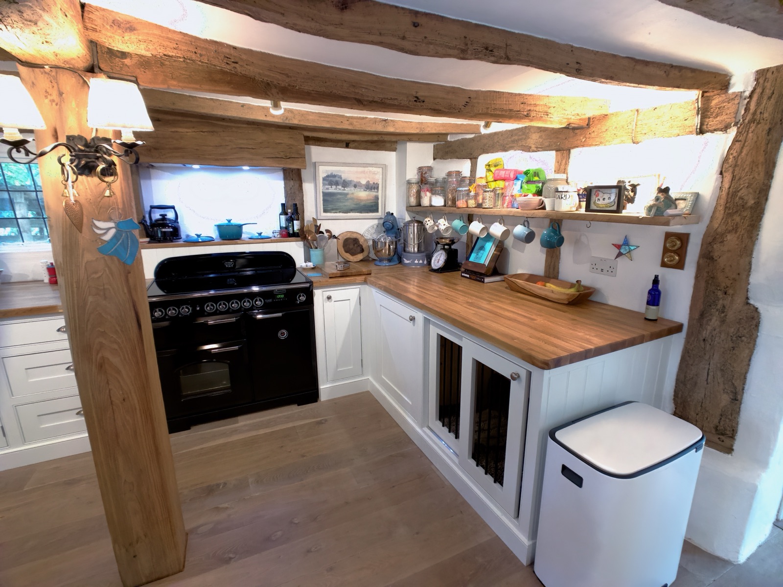 Bespoke shaker kitchen in Wallingford, Oxfordshire by Paul Gunningham — Wallingford Kitchen project, photo 5 of 8